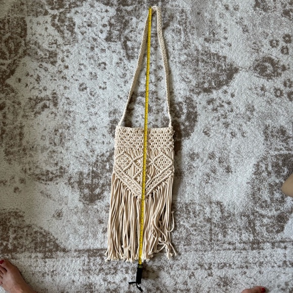 Urban Outfitters ecote Boho macrame crochet Braids Tassels Fringe Festival Bag - Picture 5 of 11